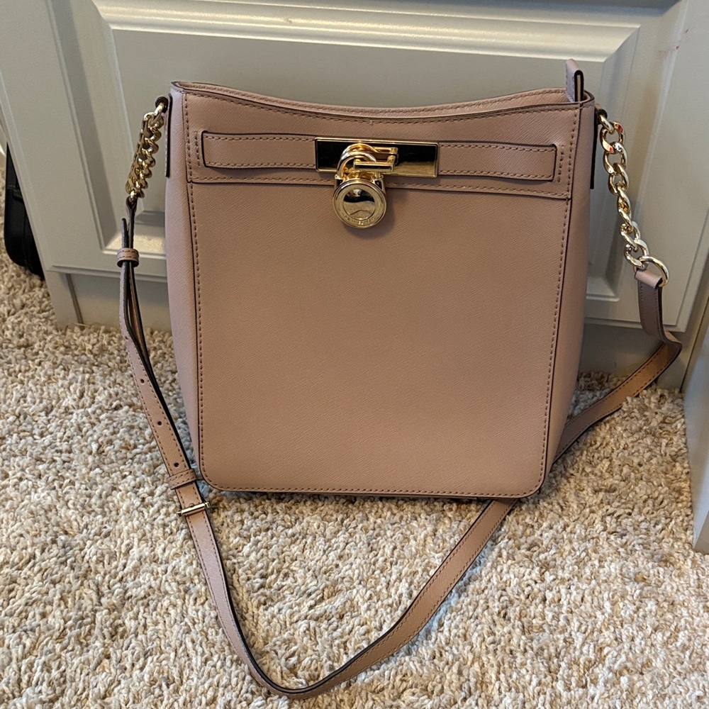 Michael Kors Blush Crossbody Bag with Gold Chain